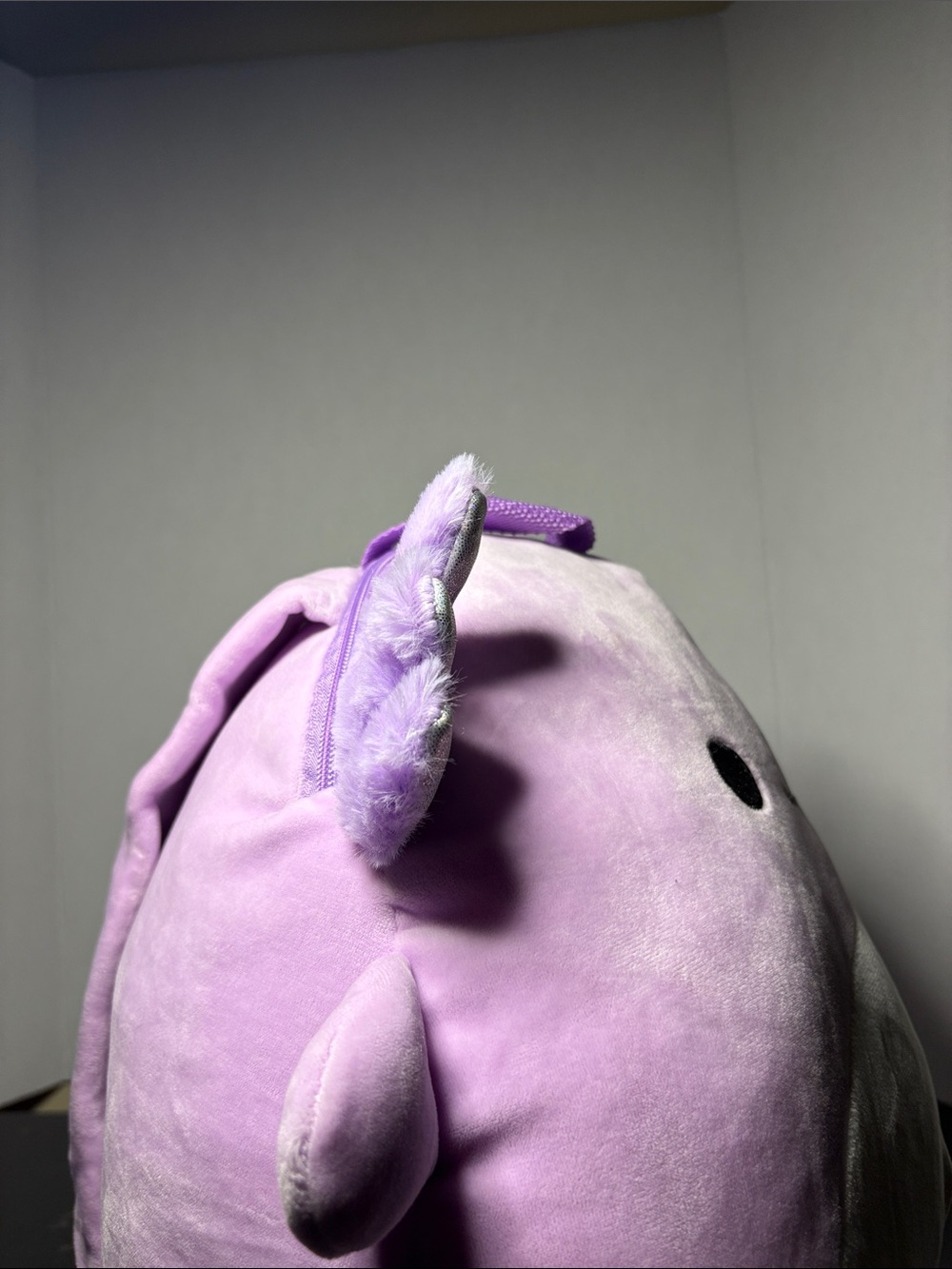🎒 Monica the Axolotl Squishmallow Backpack NWOT - Picture 6 of 14